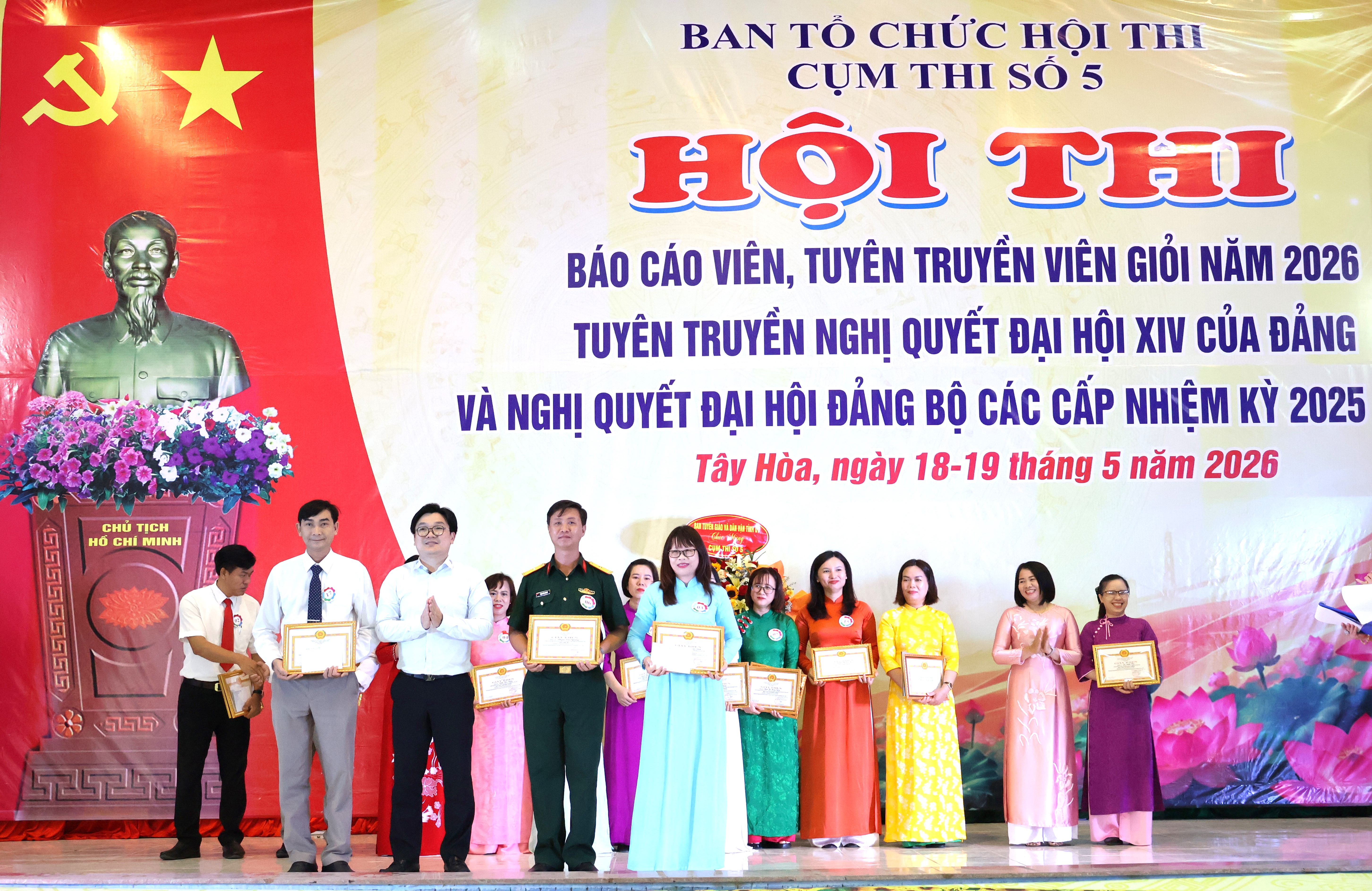 Thí sinh Phạm Văn Quang (phường Hoà Hiệp) đạt giải Ba Hội thi báo cáo viên, tuyên truyền viên giỏi năm 2026 Cụm thi số 5