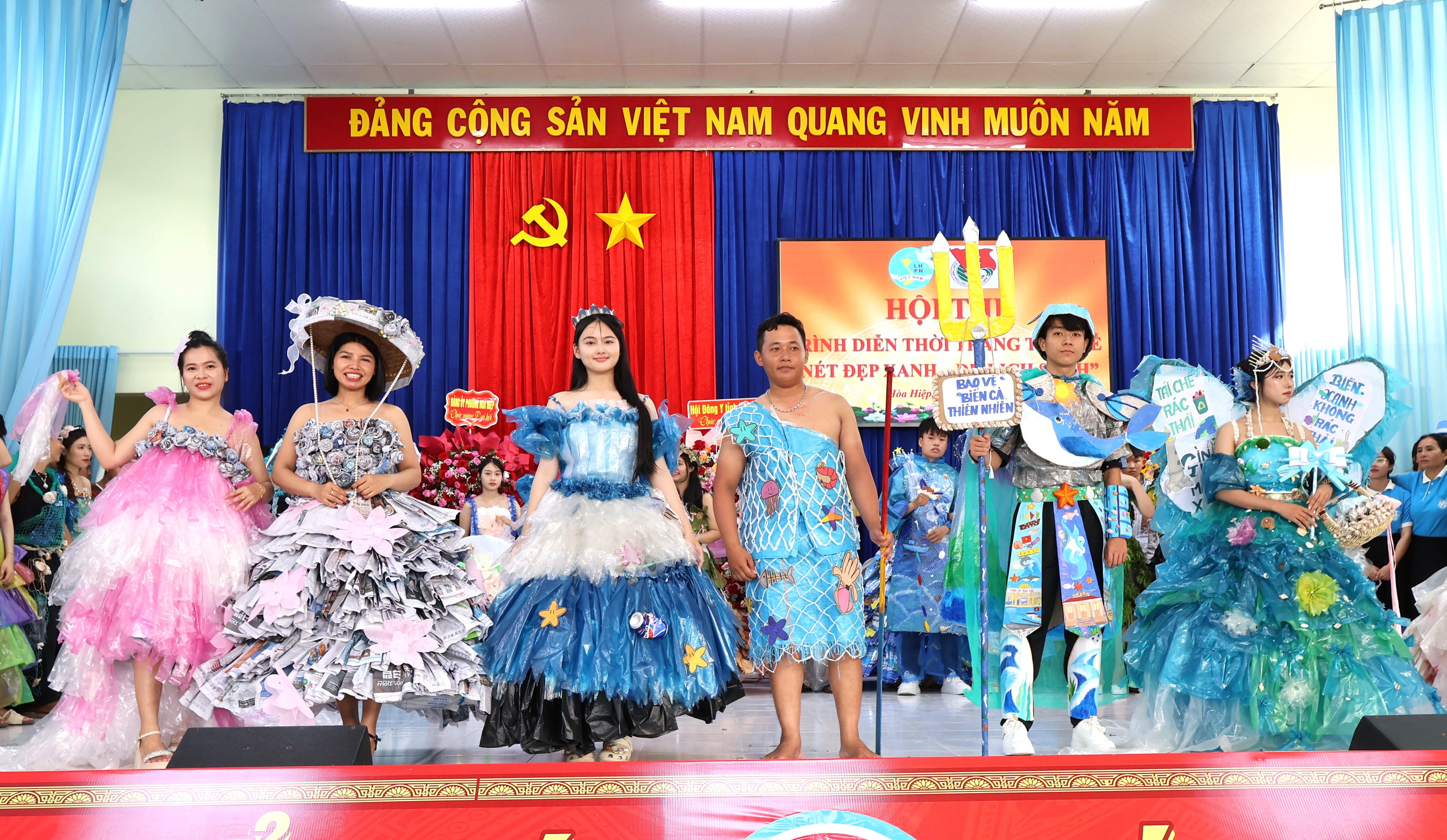 Phường Hoà Hiệp: Hội thi trình diễn thời trang từ rác tái chế