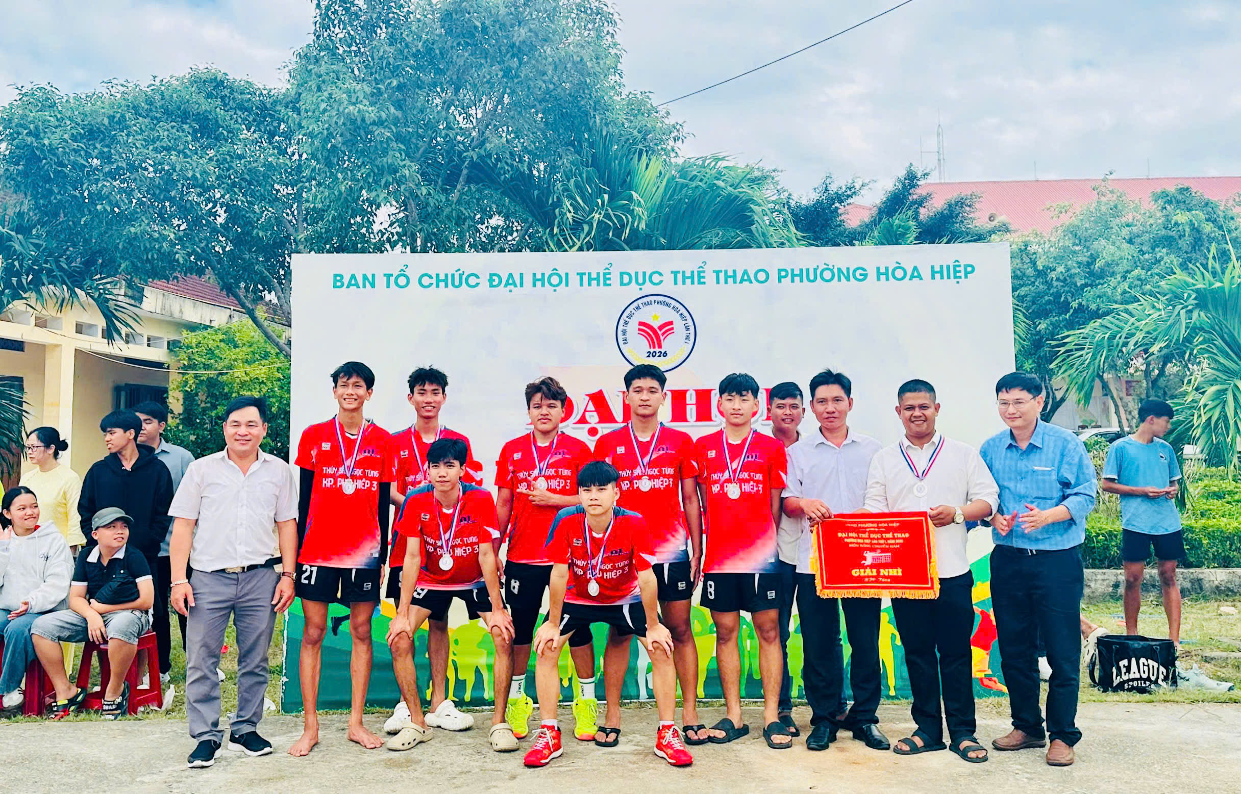 gen-h-z7542657115388-6ec9f6196473f51c634f7ace21f46442