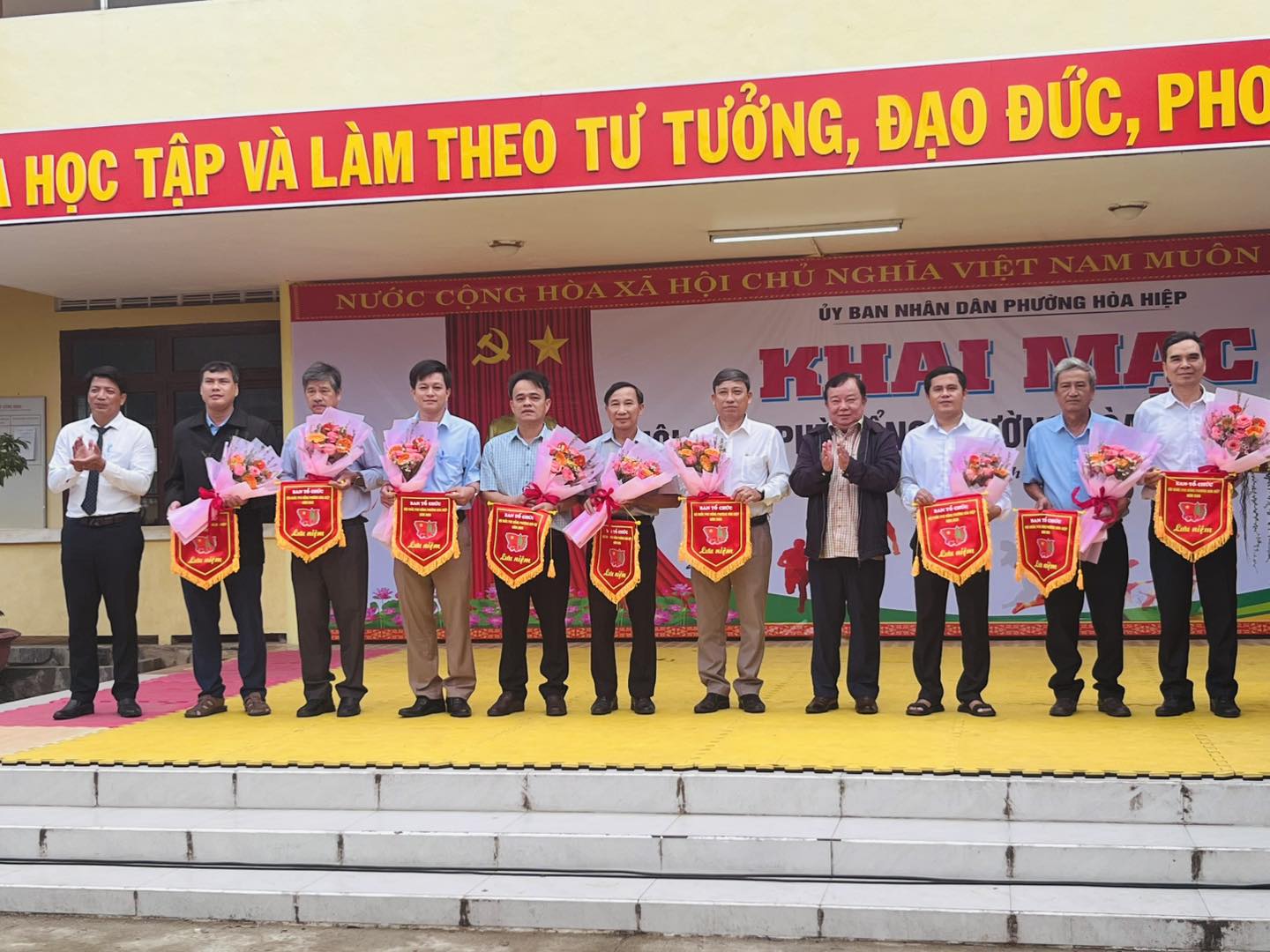 PHƯỜNG HÒA HIỆP TỔ CHỨC LỄ KHAI MẠC HỘI KHỎE PHÙ ĐỔNG NĂM 2026