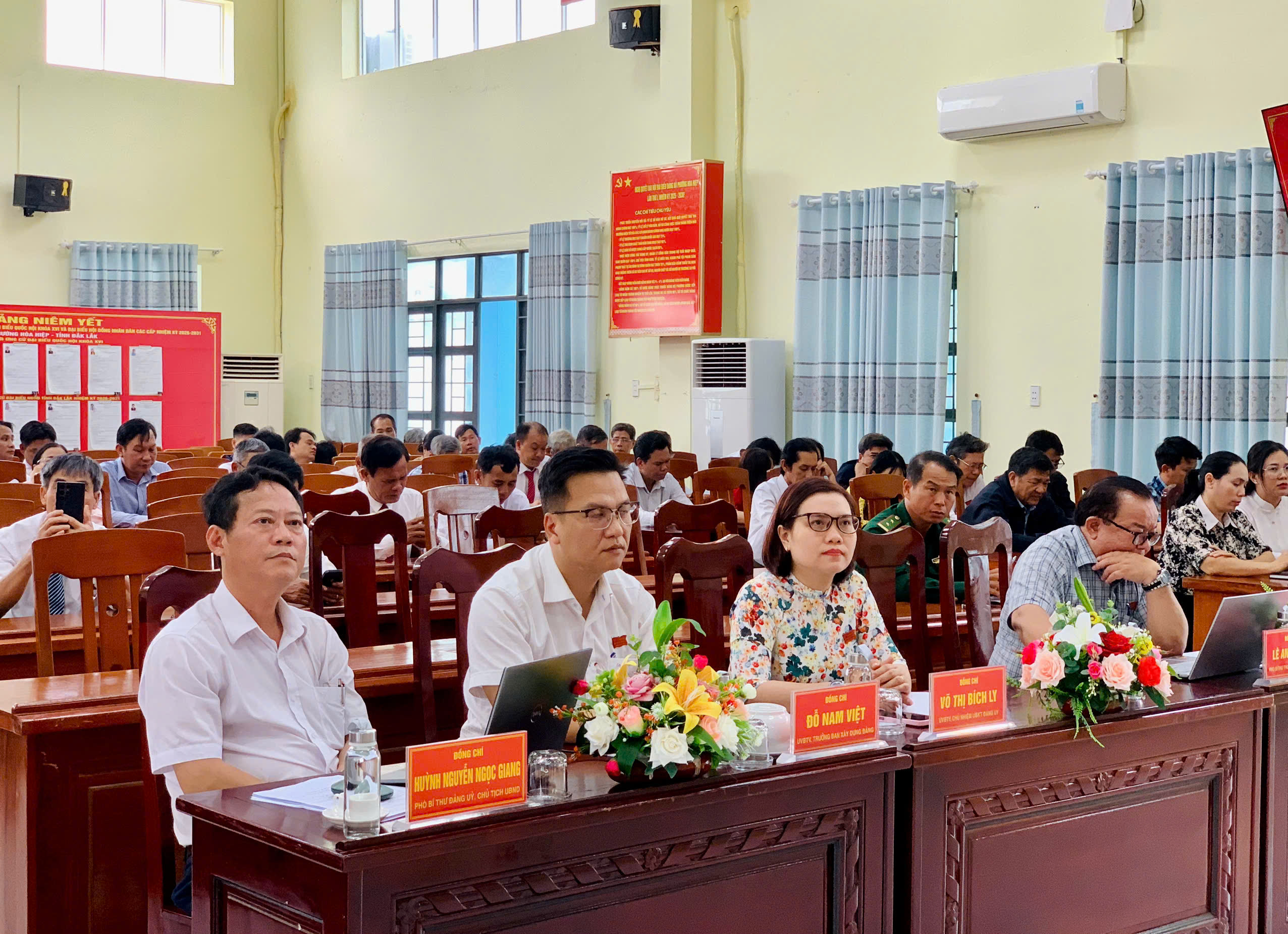 gen-h-z7591808715686-1c64bac04d3e95dd32edbd9b9fb12d36