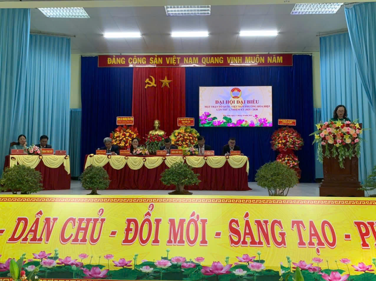 z7129917828356_8a40a307bca14a86e6933b7212e249be