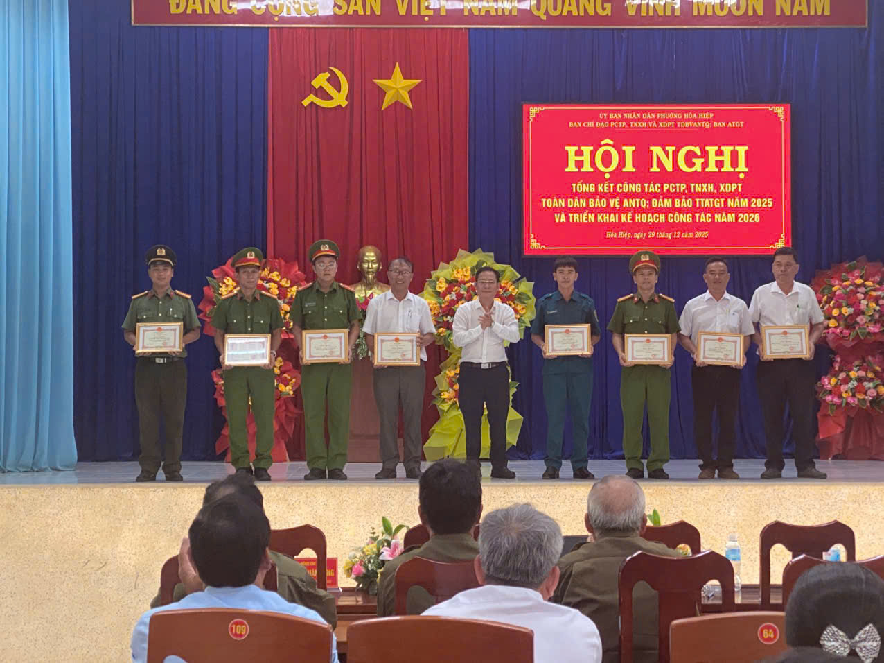 UBND phường Hòa Hiệp tổ chức hội nghị tổng kết công tác PCTP, TNHX, XDPT toàn dân bảo vệ ANTQ; Đảm bảo TTATGT năm 2025, triển khai kế hoạch công tác năm 2026