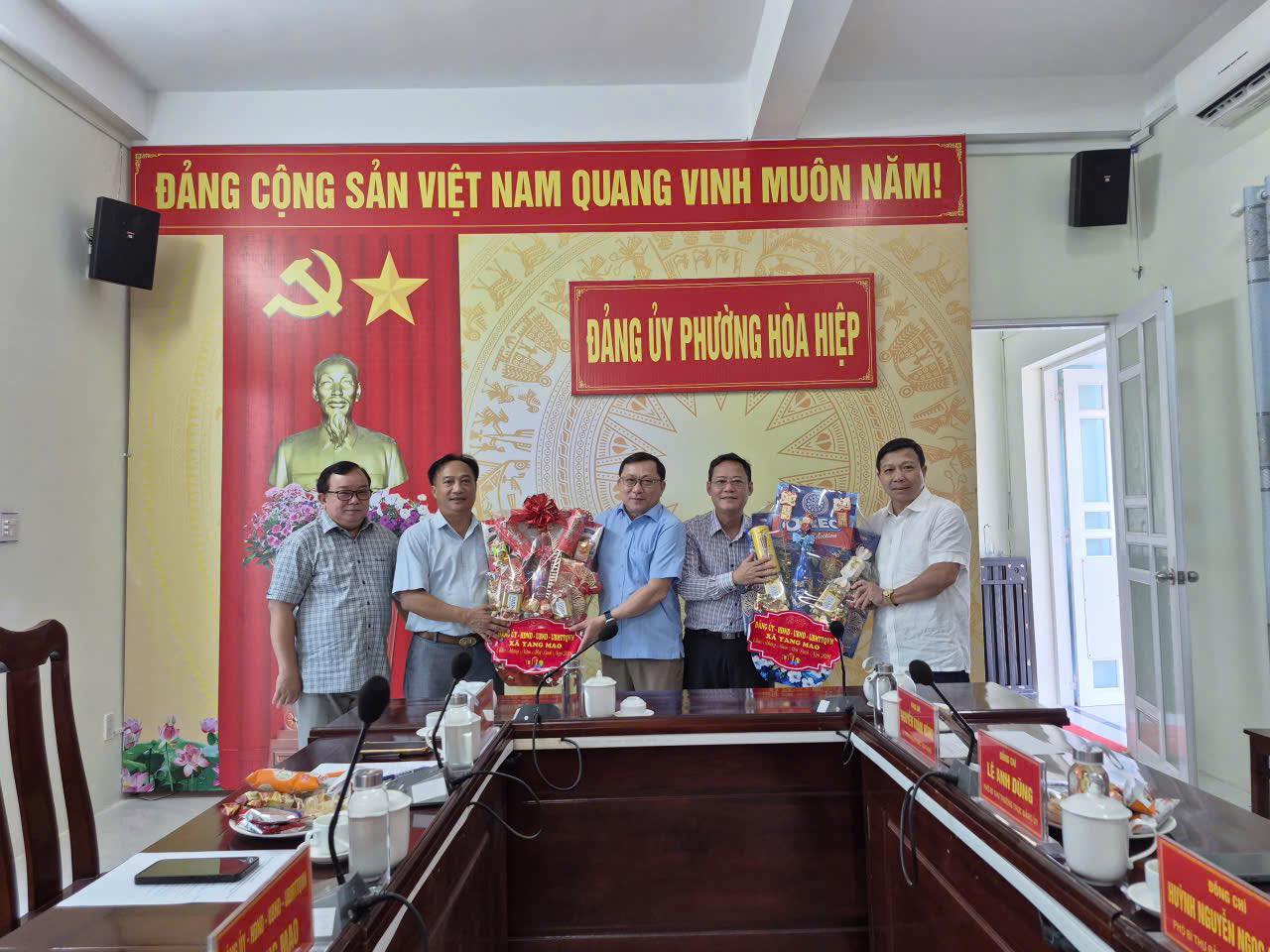 XÃ YANG MAO THĂM, CHÚC TẾT ĐẢNG ỦY, UBND PHƯỜNG HÒA HIỆP